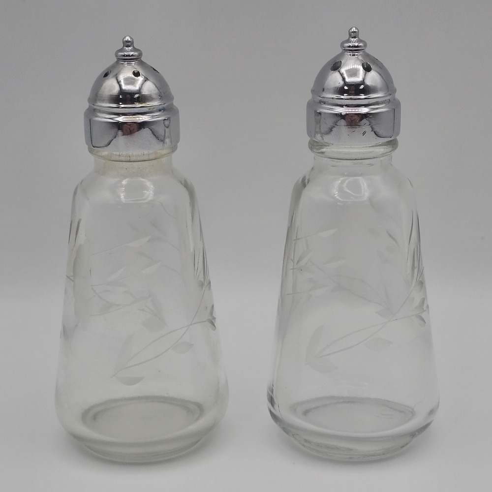 Vintage Etched Glass Salt Pepper Shakers Chrome Tops Farmhouse Floral Wheat‎